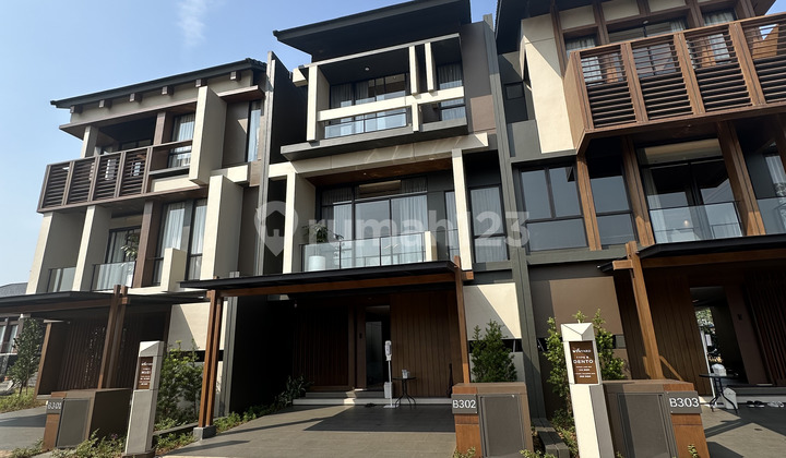 Miliki Sekarang! Hunian Mewah Eksclusive 3 Lantai Wynyard BSD!