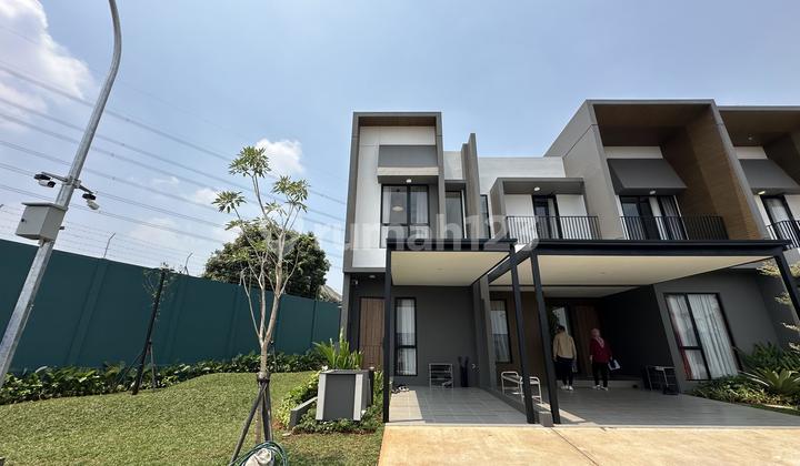 Ready-to-Occupy Compact House with 2 Bedrooms, 1 Bathroom, and 1 Car Carport. 1