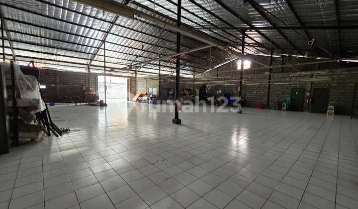 Spacious Warehouse in Cisaat Nanjung, Kutawaringin Strategic Access!