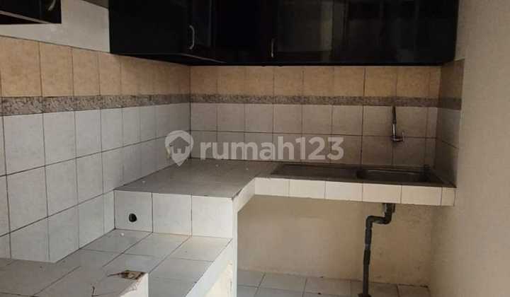 Ready-to-Occupy House in Singgasana Pradana Bandung 2