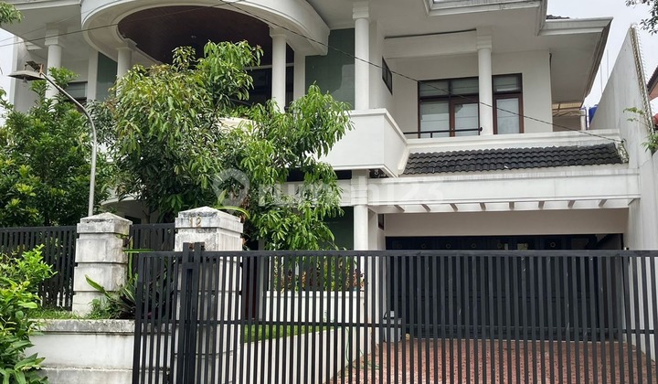 Rumah Bagus Mewah Asri di Cipaku Bandung