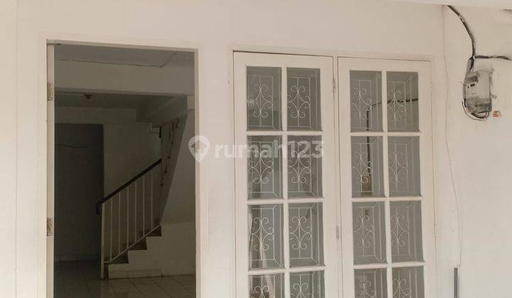 Disewa Rumah Muara Karang 1