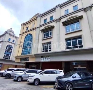 Ruko Business Park Kencana Tower Kebon Jeruk West Jakarta