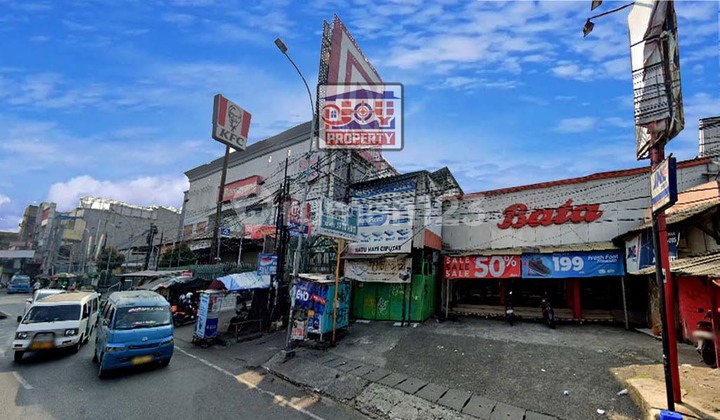 Super Strategic Store and Warehouse next to Ramayana Ciputat Super Strategic Store and Warehouse next to Ramayana Ciputat