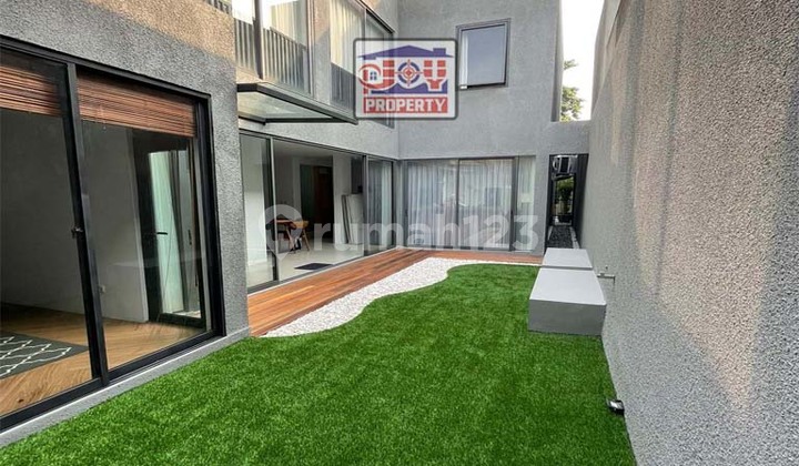 Aesthetic House in Premium Cluster Ozone Residence South Jakarta 2