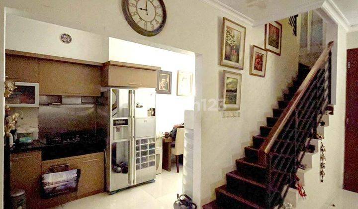 Rumah Cantik Minimalis Villa Kebon Jeruk Jakarta Barat 2