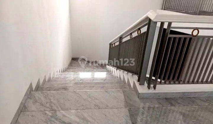 Rumah Istimewa Siap Huni Intercon Srengseng Jakarta Barat 2