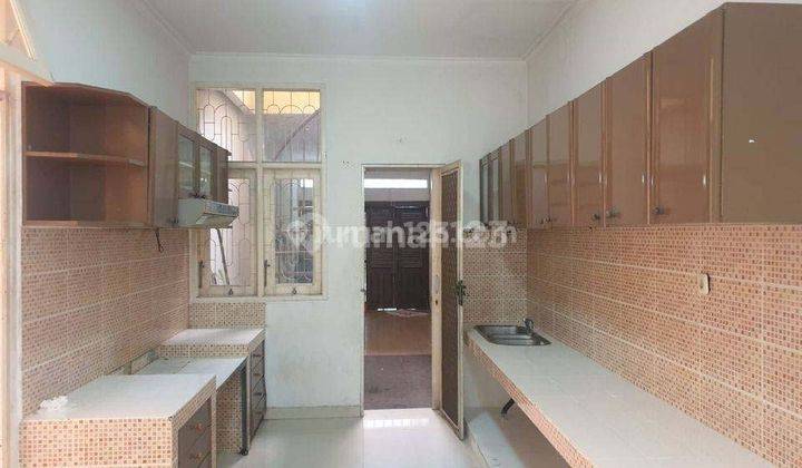 Rumah Exclusive Siap Huni Intercon Jakarta Barat 5