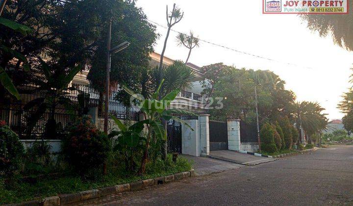 Rumah Asri Taman Kebon Jeruk Intercon Serengseng Jakarta Barat 2