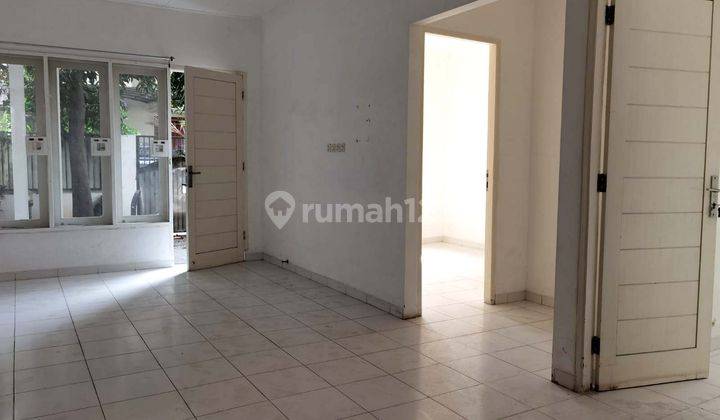 Rumah Asri Dan Aman Taman Aries Dekat Intercon Jakarta Barat 2