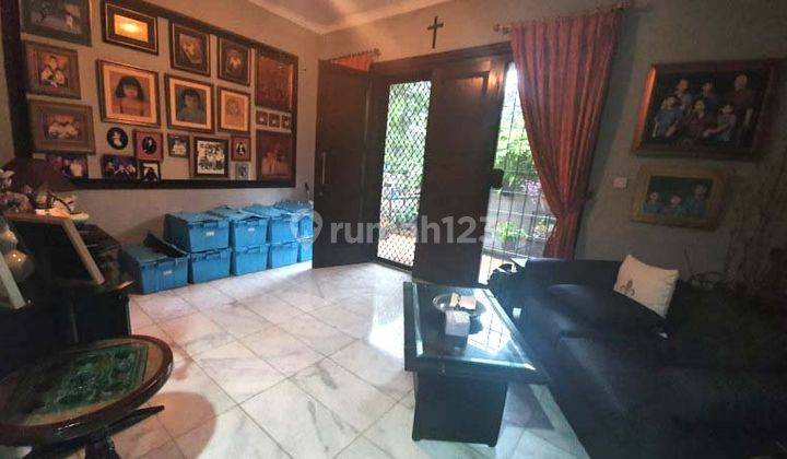 Rumah Hook Asri Aman Tenang Intercon Jakarta Barat 1