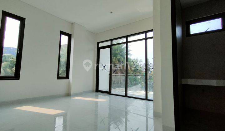 Rumah Minimalis Modern Siap Huni Sunrise Garden Jakarta Barat 2