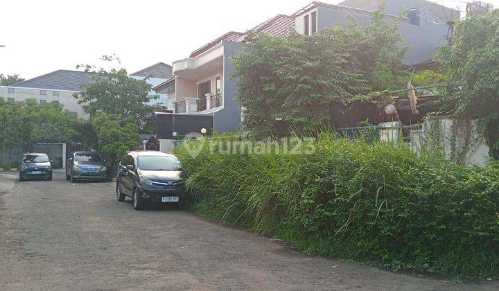 Rumah Hoek Taman Kebon Jeruk Intercon Jakarta Barat 1