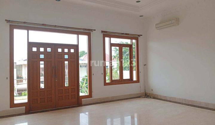 Rumah Cantik Cluster Favorit Intercon Srengseng Jakarta Barat 2