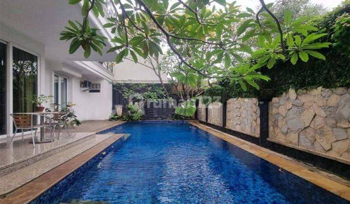 Rumah Siap Huni Taman Kebon Jeruk Intercon Jakarta Barat 1