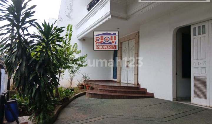 Nice House Minimal Renovation Intercon West Jakarta 2