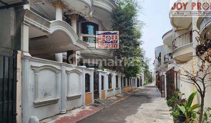 Rumah Klasik dan Unik Sunter Jaya Tanjung Priok Jakarta Utara 1