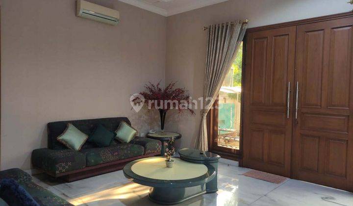 Rumah Asri Taman Kebon Jeruk Intercon Kembangan Jakarta Barat 2