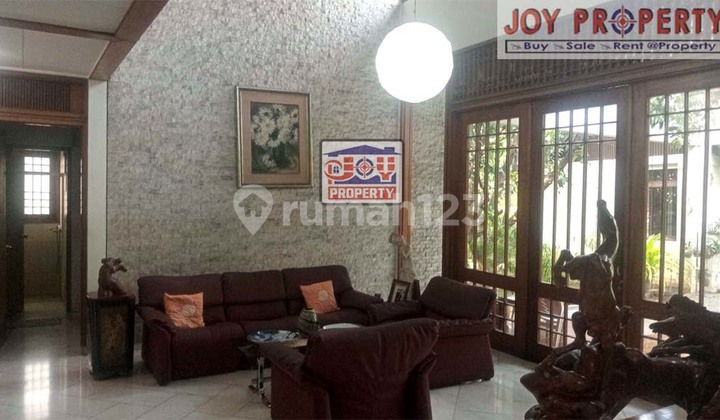 Artist's House Asri Cluster Favorite Intercon West Jakarta 2