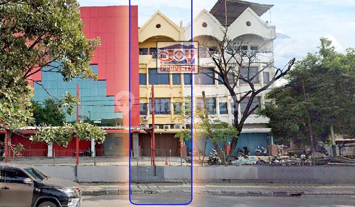 Ready-to-Use Shop House in Mitra Bahari Complex, Penjaringan, North Jakarta