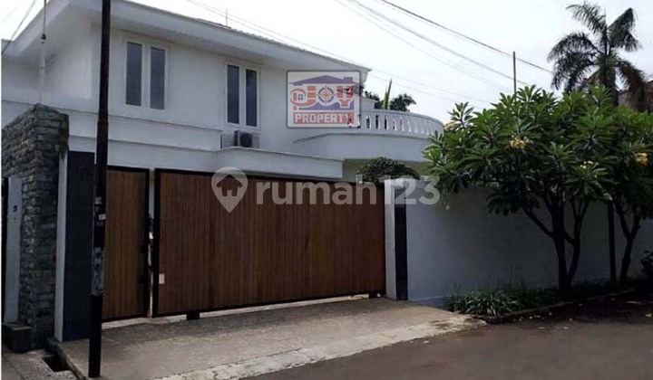 Rumah Hook 2 Lantai Permata Hijau Jakarta Selatan
