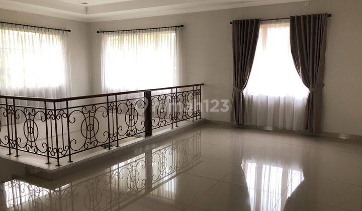 Rumah Emerald Mension Lippo Cikarang Siap Pakai  1