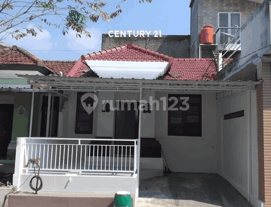 Nice House Ready to Occupy in Lippo Cikarang