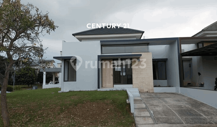 Nice House Ready to Occupy in Lippo Cikarang, Price Negotiable