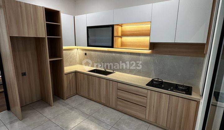 Disewakan Rumah 2 Lantai di Taman Kopo Indah 1 Bandung 1