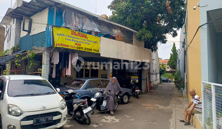 Land-Counting House with Car Access on Jl. Dipatiukur, Bandung City.