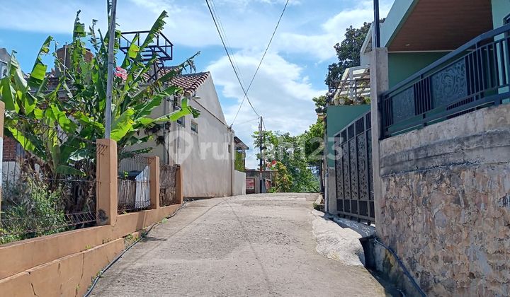 Negotiable Until Done 3-Bedroom House with SHM in Padasuka, Bandung 2