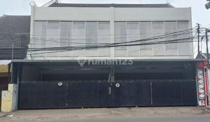 Dijual 2 Ruko Gandeng, Mainroad Moch. Toha, Lokasi Sangat Strategis. 1