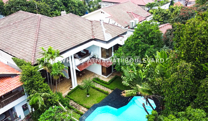 Rumah Asri Terawat Taman Luas Dekat Kemang Rumah Asri Terawat Taman Luas Dekat Kemang