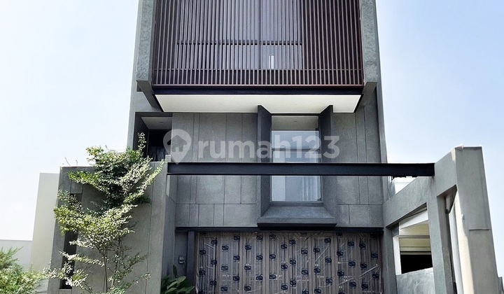 Rumah Brand New Dalam Komplek Lokasi Strategis Area Lebak Bulus