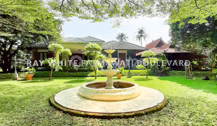 Rumah Compound Luas & Asri Nuansa Javanese Resort, Lokasi Strategis & Eksklusif