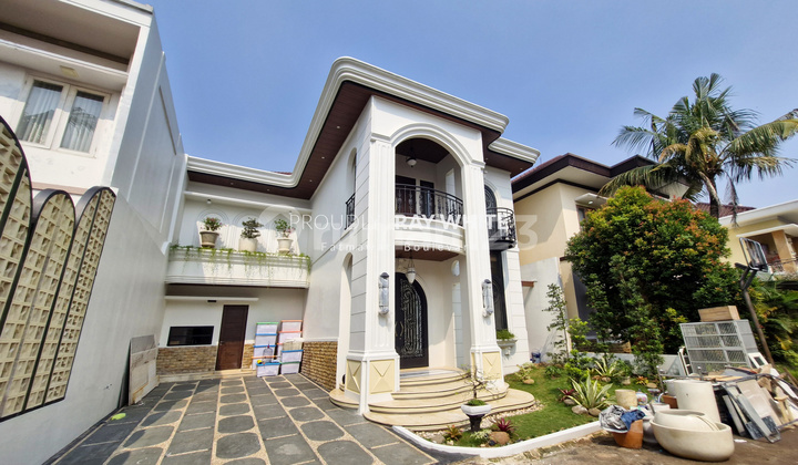 Rumah Minimalis Dalam Townhouse Dekat Jalan Raya Lenteng Agung Rumah Minimalis Dalam Townhouse Dekat Jalan Raya Lenteng Agung