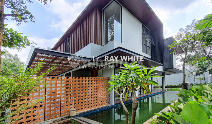 Brand New Luxurious And Comfortable House At Kemang Dalam