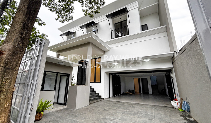 Rumah Minimalis Modern Brand New Siap Huni Lokasi Strategis 2