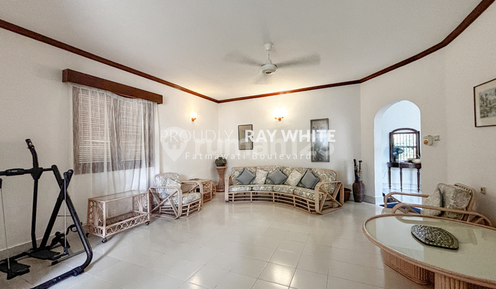 Rumah Minimalis Terawat Dalam Komplek Eksklusif Area Fatmawati Dekat MRT 2