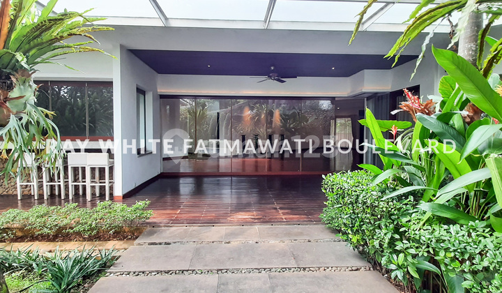 Rumah Siap Huni Dalam Komplek, Easy Access ke Antasari, Kemang & Tb Simatupang 2