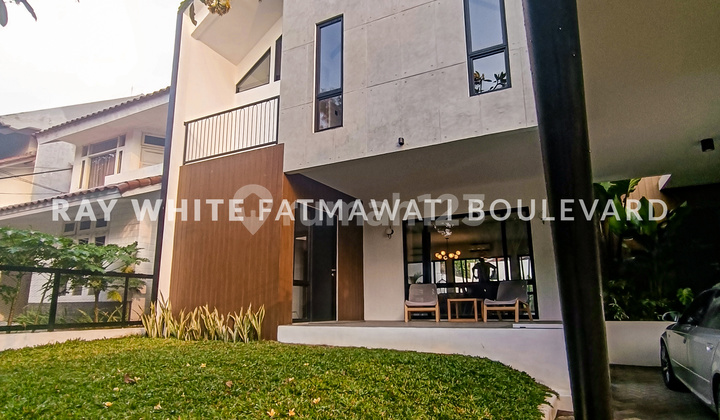 Rumah 3 Lantai Gaya Scandinavian Area Strategis Siap Huni Rumah 3 Lantai Gaya Scandinavian Area Strategis Siap Huni