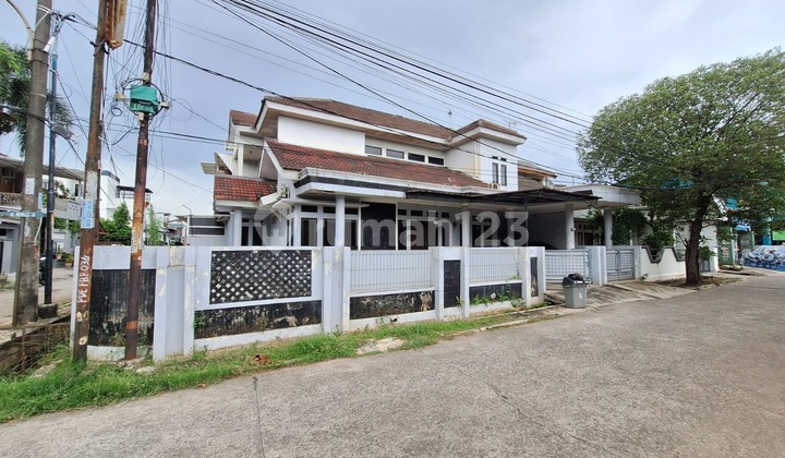 Rumah Murah Siap Huni di Komplek Jatiwaringin Asri Bekasi