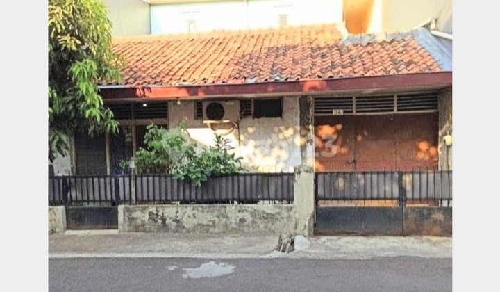 Rumah Hitung Tanah SHM di Pulo Asem Rawamangun