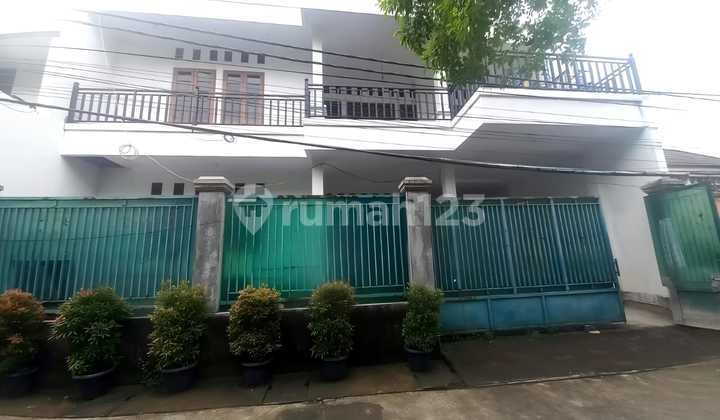 Jual BU. Rumah 2 Lantai di Komplek PTB Duren Sawit, Jakarta Timur 2