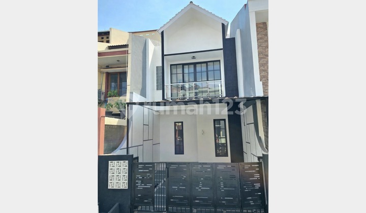 Rumah Baru 2 Lantai + Rooftop Akses 2 Mobil di Pondok Kelapa Duren Sawit