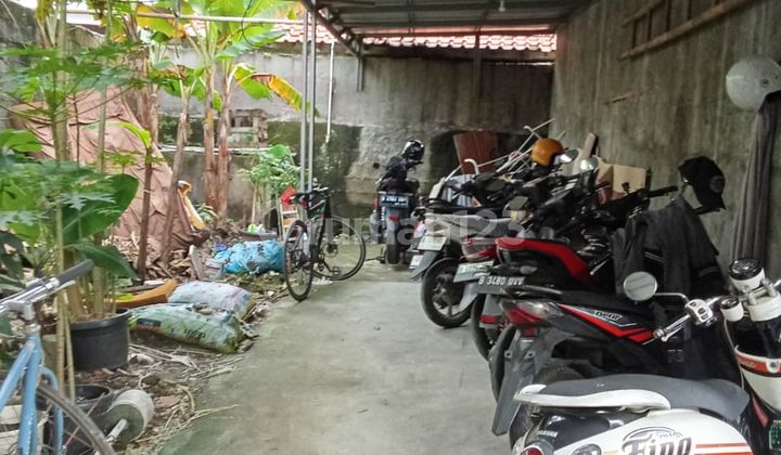 22-Room Boarding House + 3 Shophouses, Productive Assets on Jl. Moh Kahfi Jagakarsa 2