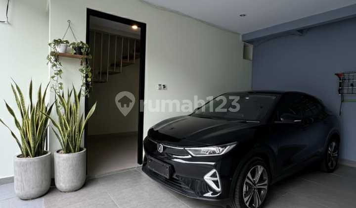 Rumah Apart House 3,5 Lantai di Jl. Raya Condet Jakarta Timur 2