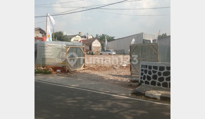Ready-to-build land with freehold title (SHM) in Pondok Kopi Cluster, Duren Sawit. Ready-to-build land with freehold title (SHM) in Pondok Kopi Cluster, Duren Sawit.