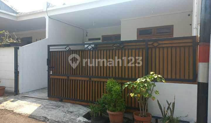 Jual BU. Rumah Murah di Komplek PTB Duren Sawit, Jakarta Timur Jual BU. Rumah Murah di Komplek PTB Duren Sawit, Jakarta Timur