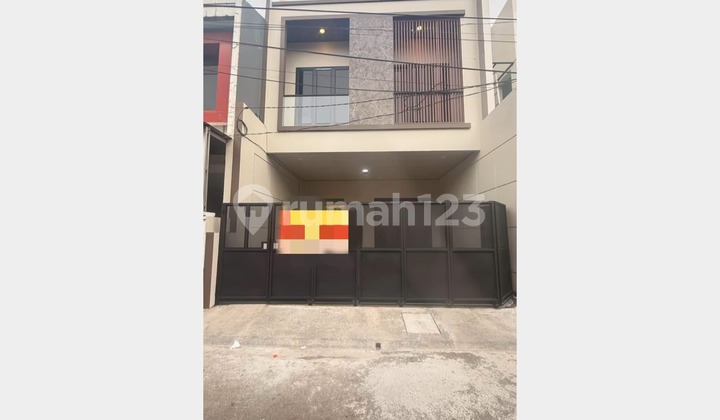 Rumah Baru Siap Huni di Rawamangun, Jakarta Timur Rumah Baru Siap Huni di Rawamangun, Jakarta Timur